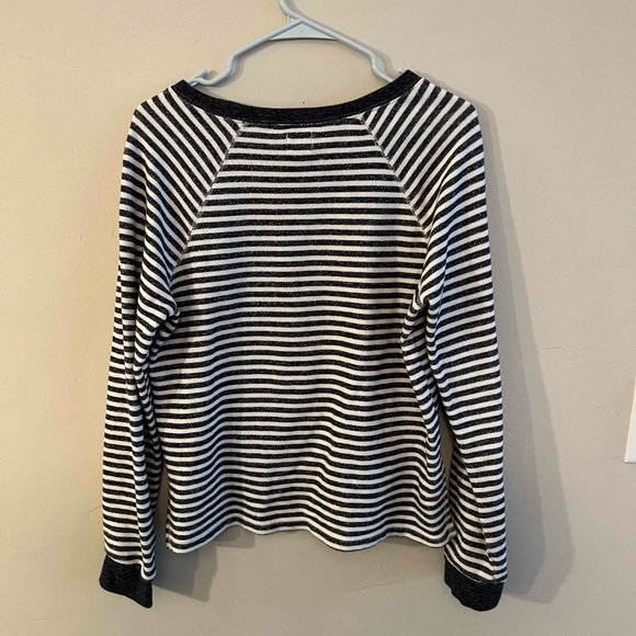 Volcom Crew Sweatshirt Tunic - Picture 2 of 3